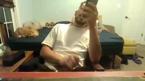 Snapshot of bbbbbro21 chatting on October 11, 5:23 am bbbbbro21 online show from October 11, 5:23 am