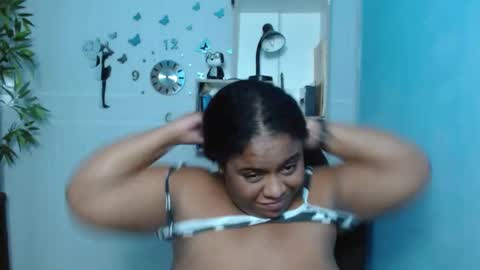 Snapshot of bbw_charlote chatting on March 7, 10:45 am Charlote online show from March 7, 10:45 am