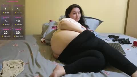 Snapshot of bbw_milf_4u chatting on March 3, 3:11 pm Emma online show from March 3, 3:11 pm