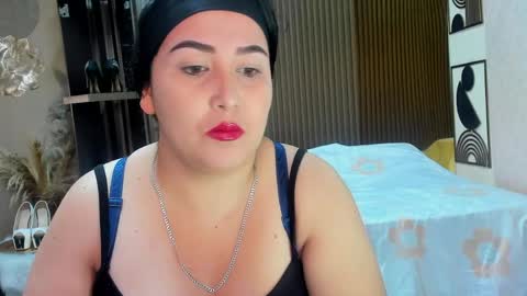 bbwluxurymuse online show from May 21, 12:01 pm