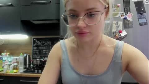 Summer BABY online show from October 16, 1:11 pm