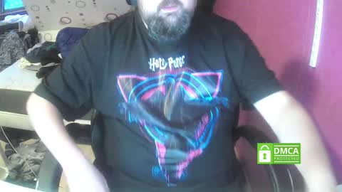 bear90130 online show from September 28, 5:22 pm