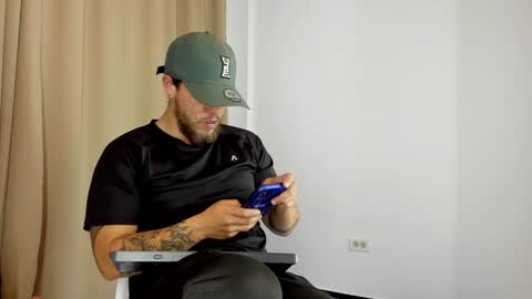 beard_xox online show from January 13, 10:13 pm