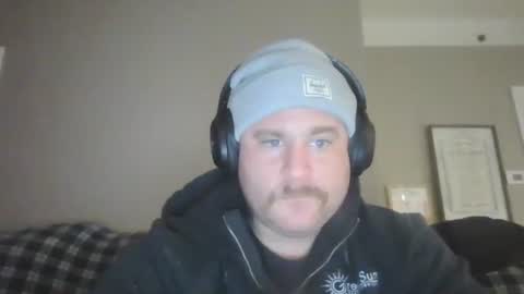 bearded4urpleasure online show from February 9, 10:56 pm