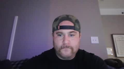 bearded4urpleasure online show from December 5, 12:54 am