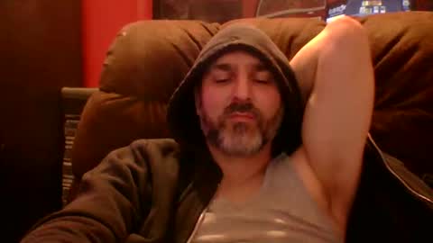 beardedambition online show from March 27, 12:38 am