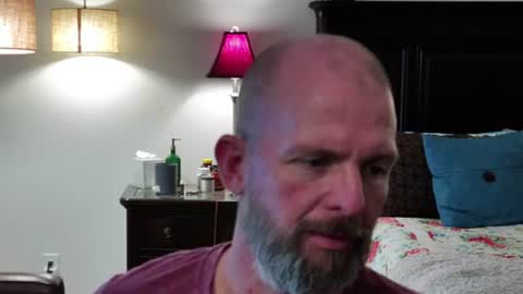 beardntattootx online show from June 26, 9:42 pm
