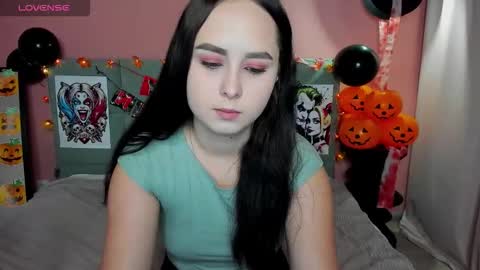 Beatrice 3 online show from October 20, 1:10 am