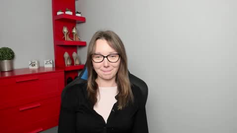 Snapshot of beautyzoexx chatting on October 7, 6:31 am Zoe online show from October 7, 6:31 am