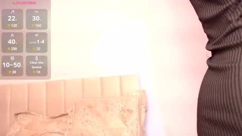 Jennifer online show from February 23, 1:35 am