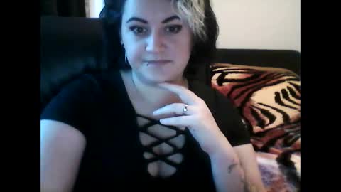 Becca-Van-Boa online show from February 1, 12:26 pm