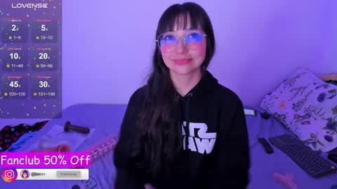 Snapshot of becca_be_ chatting on February 18, 6:04 am Becca is here online show from February 18, 6:04 am