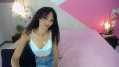 becky_lynch_102 online show from November 16, 6:32 pm