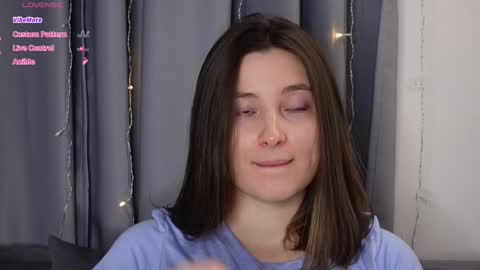 Snapshot of beckymartens chatting on October 17, 1:53 am BeckyMartens come join me on while im offline here online show from October 17, 1:53 am
