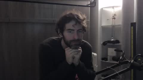 bedghost  online show from January 31, 7:55 pm