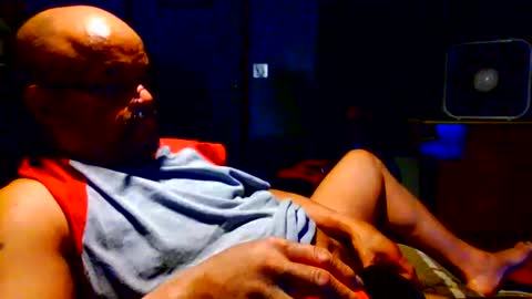 BEEF69DOG online show from July 25, 5:38 am