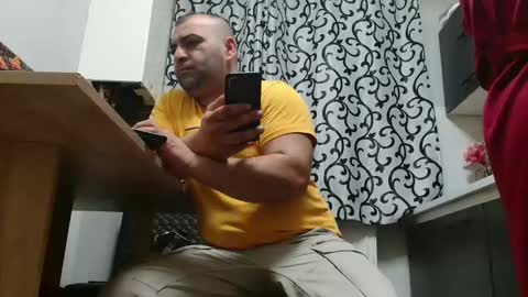 kevin and Bella online show from January 9, 11:13 pm