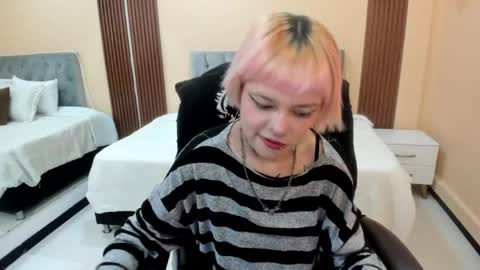 Bela online show from May 15, 1:08 pm