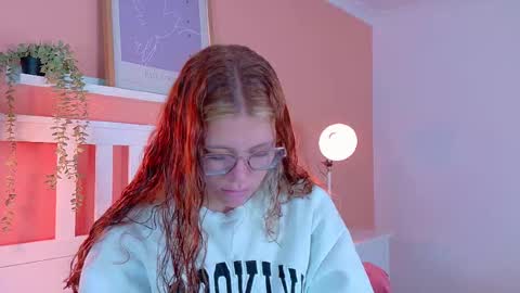 Snapshot of belamiller chatting on September 24, 11:39 am BELA online show from September 24, 11:39 am