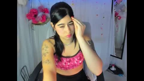 modelo independiente online show from April 13, 8:57 pm