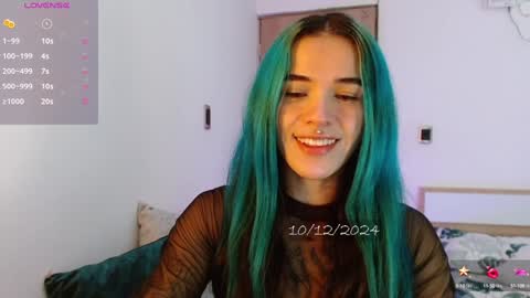   online show from December 10, 4:17 pm