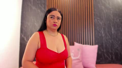 BELLA online show from April 10, 12:10 pm