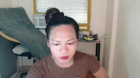 bella_ngo online show from May 12, 12:36 pm
