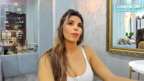 bella_posh online show from October 9, 7:36 am