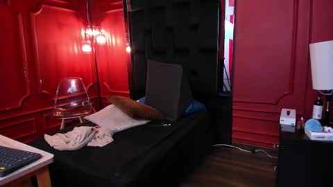 Bella Riviera online show from February 11, 6:12 pm