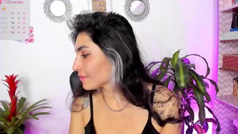 Bella online show from January 30, 5:52 am