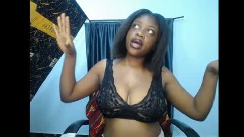 bella online show from March 31, 6:52 pm