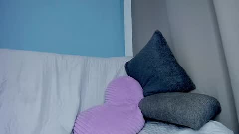 Betsy online show from December 5, 7:54 am