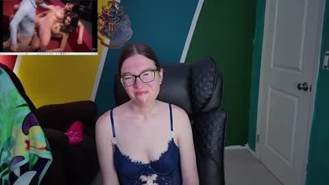 BellaBlake96 online show from June 4, 6:25 pm