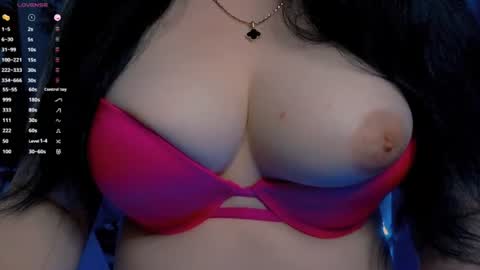 Hello I am kind friendly and cute girl online show from July 12, 8:12 pm