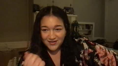 Belle Bradshaw online show from May 13, 3:16 am
