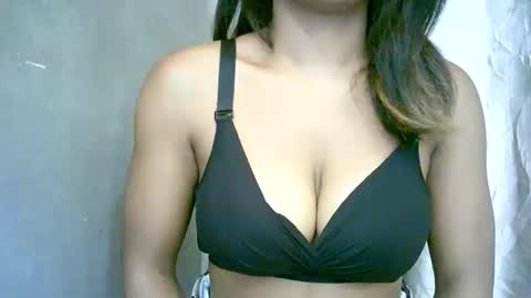 bellibellah online show from March 26, 6:51 am