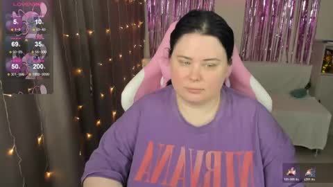 LinaBoo online show from May 15, 8:23 am