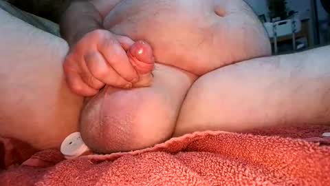 benawhile online show from March 26, 8:52 am