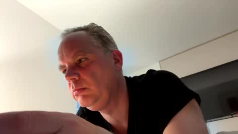 bencobra online show from March 25, 8:59 pm