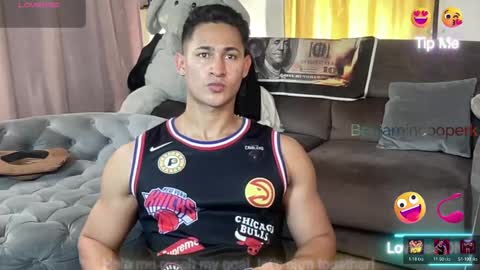 benjamincooperk online show from February 20, 8:33 pm