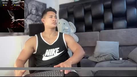 benjamincooperk online show from December 17, 4:08 am