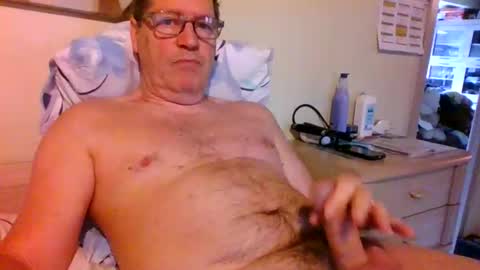 bennybutterfly007 online show from March 31, 7:53 am