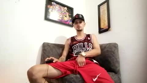 Andres online show from February 27, 10:53 pm