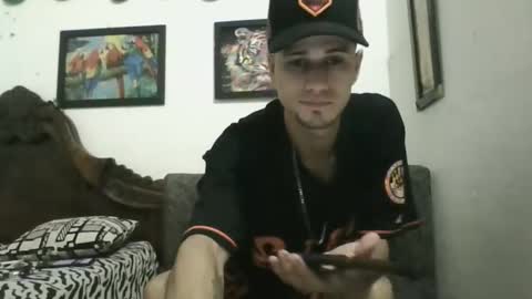 Andres online show from February 2, 10:39 pm