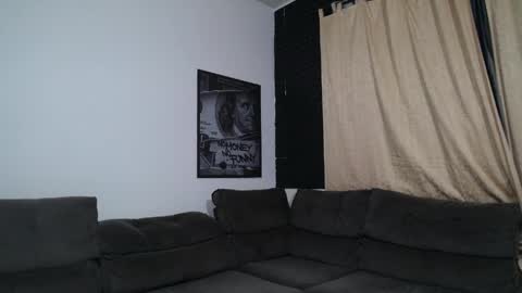 bestmuscle online show from March 30, 10:10 pm