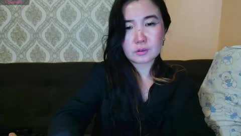Snapshot of bet_lu chatting on December 13, 4:43 am Bet Lu online show from December 13, 4:43 am