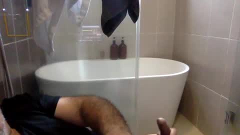 Snapshot of betoooox chatting on September 28, 1:20 pm Virtual Gentleman online show from September 28, 1:20 pm
