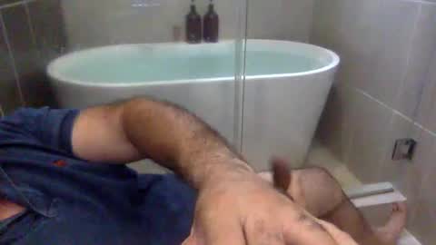 Snapshot of betoooox chatting on September 29, 2:27 pm Virtual Gentleman online show from September 29, 2:27 pm