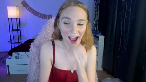 Snapshot of betty_witchy chatting on October 21, 2:38 am Dory make me happier online show from October 21, 2:38 am