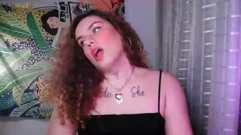 bettytaylor23 online show from November 9, 3:10 am